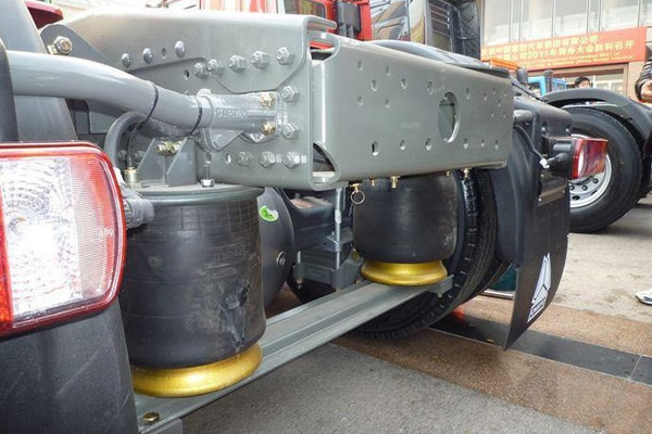 Troubleshooting of automobile air suspension airbag